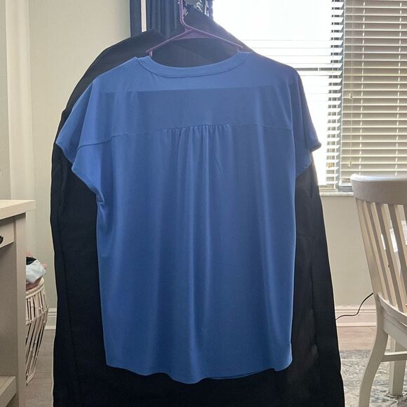 Jones New York Blue Relaxed Fit Mandarin Collar Blouse - Picture 2 of 3